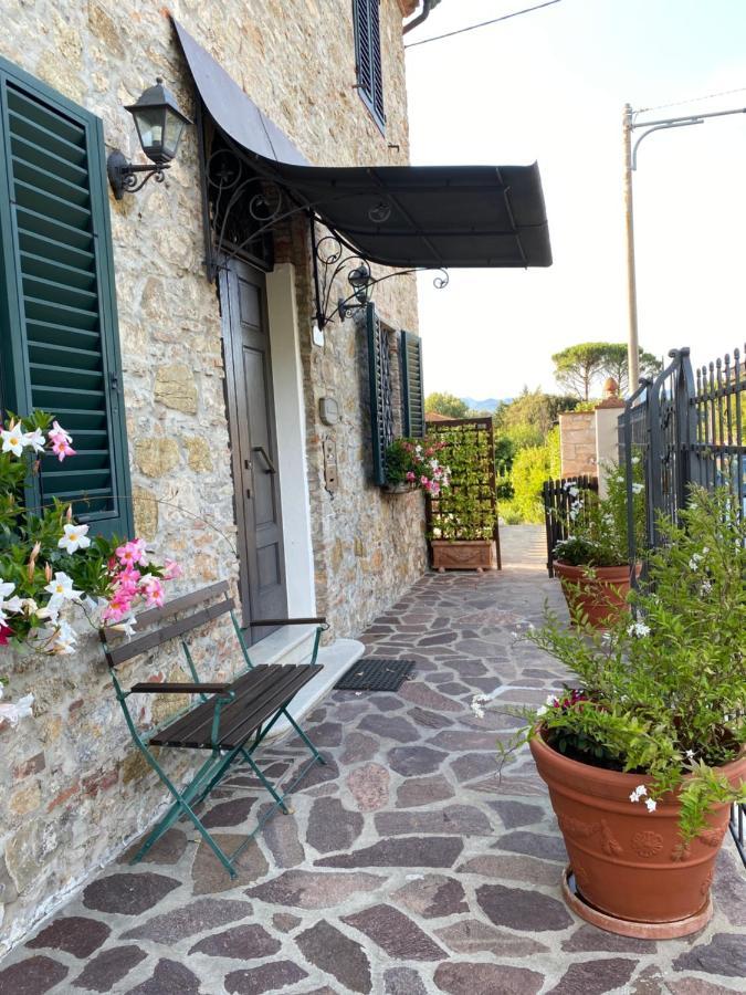 Villa Casa Pietra Del Sole à Lucques Extérieur photo